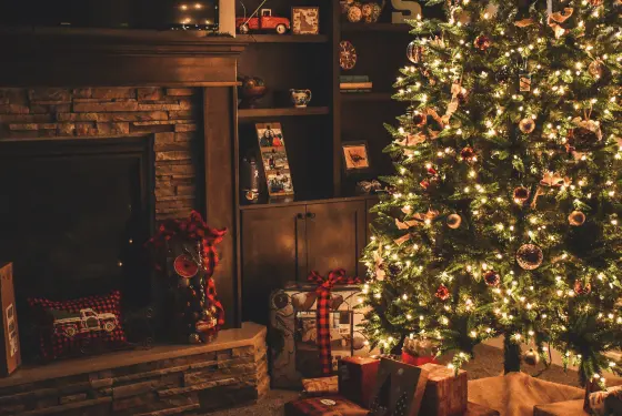 Christmas Lighting Ideas to Make Your Home Feel Magical