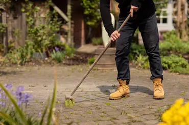 Spring is coming: a guide to cleaning your patio