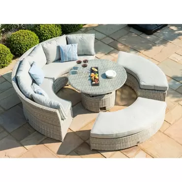 Maze Rattan