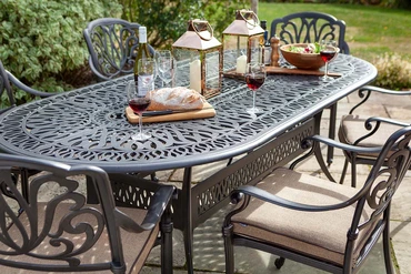 Amalfi 6 Seat Oval Dining Set - image 4