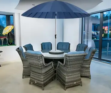 amalfi 8 seat round