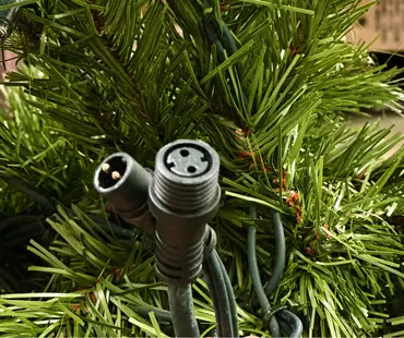 American Pre-lit Garland 2.7m - image 6