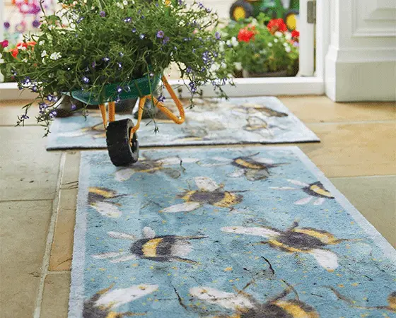 Hug Rug Bee 3 Runner 65cm x 150cm - image 3