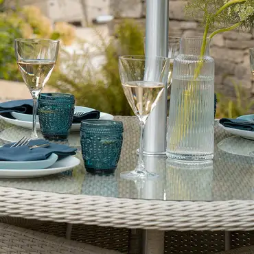 Bramblecrest Monterey 4 Seat Round Dining Set  Dove Grey - image 5