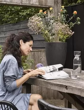 Capi Black Urban Smooth NL Elegant Low Vase Planter 30L - image 2