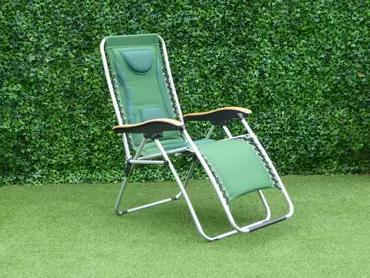 Deluxe Zero Gravity Relaxer Green Chair