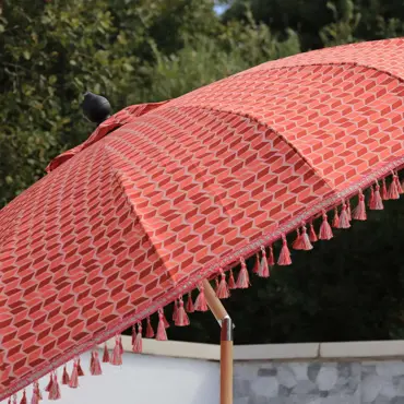 Flamingo 2.2m Tilting Parasol - image 2