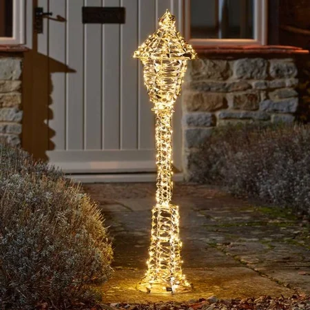 Goldtwist Lamp Post - image 2