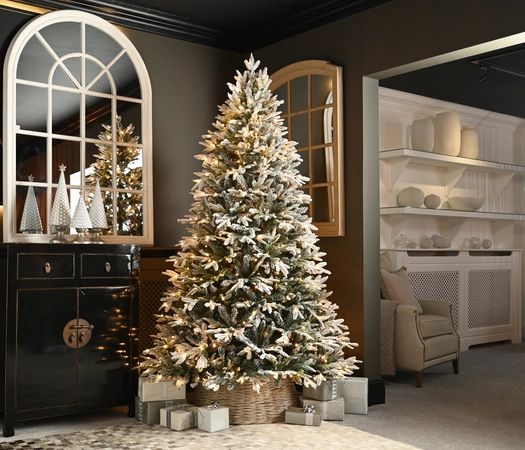 Grays Peak Pine Led Flocked Tree 7ft/210cm - image 2