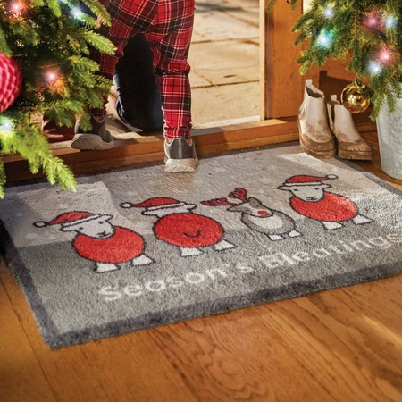 Hug Rug Christmas Herdy Seasons Bleating 65x85 - image 2