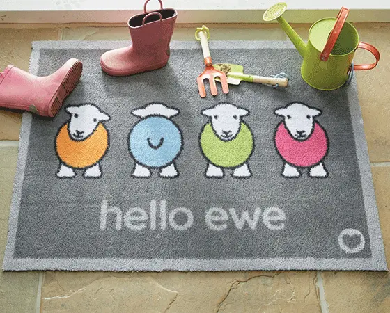 Hug Rug Hello Ewe Herdy 65cm x 85cm - image 2