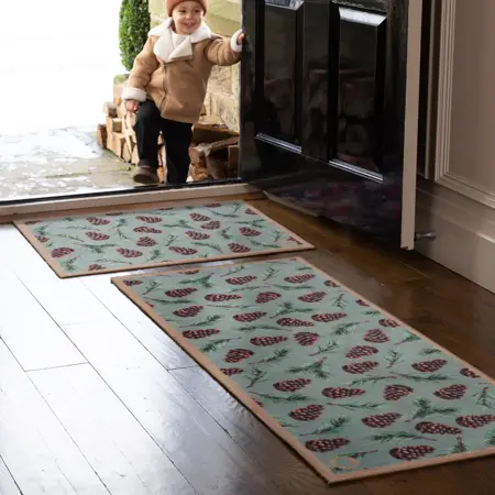 Hug Rug Pinecones Runner 65x150 - image 2
