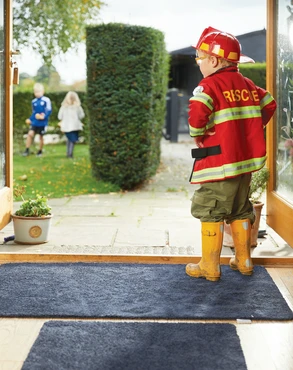 Hug Rug Sense French Navy 65x100 - image 2