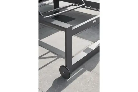 LIFE Delta Sunlounger - image 4