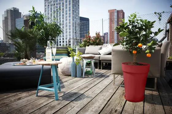 Loft Urban Round High Theatre Red 42cm - image 3