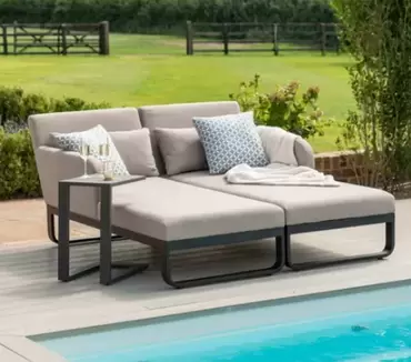 Sun Loungers & Seats