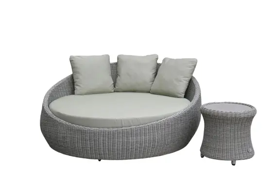 Melina Daybed with Side Table - image 1