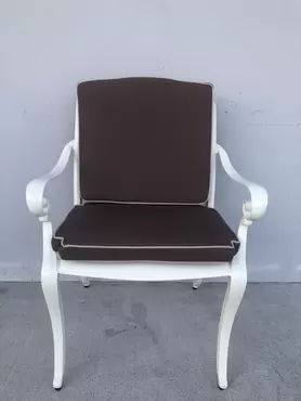 Mississippi 6 Seat Round (Cream & Brown) - image 2