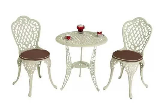 Mississippi Cream Bistro Set