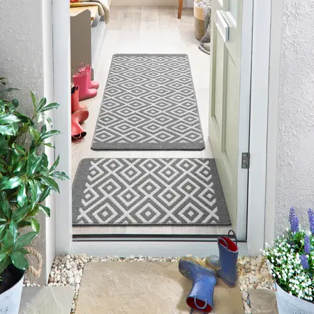My Mat My Stain Resistant Cosy Silver 67x150 - image 3