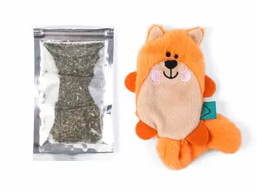 Nip-It Refillable Catnip Fox - Sachet Included