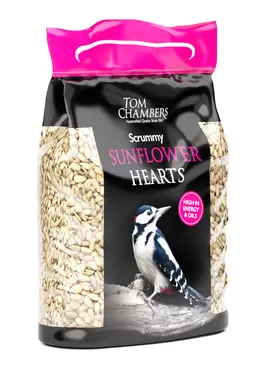 Scrummy Sunflower Hearts 0.9kg