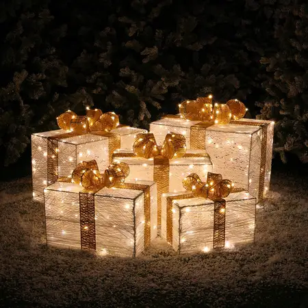 Set of 5 Winter Wonderland Presents - image 1