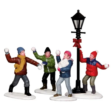 Snowball Fight 4 Figurine