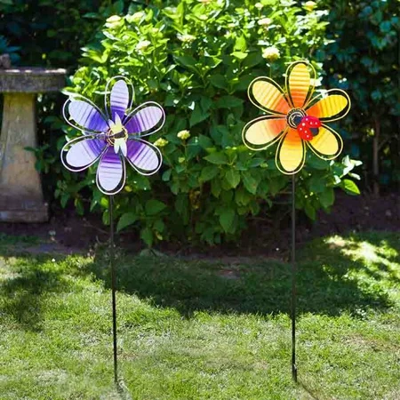 Spinning Blooms Wind Spinner - image 3