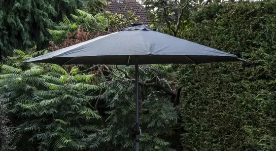 Stürdi 2.7m Round LED Solar Parasol (Grey) - image 1