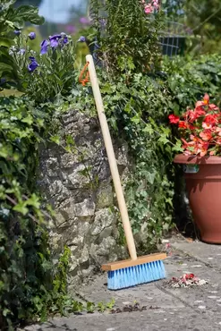 Sweeping Brush