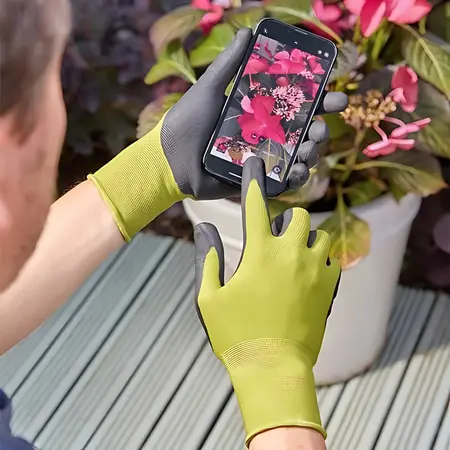 Touchscreen Outdoor Gloves -  Size 7 - image 3