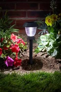 Triton 365 Solar Stake Light 10l - image 2