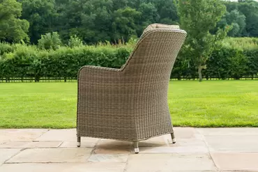 Winchester Venice 4 Seat Dining Set with Parasol - image 4