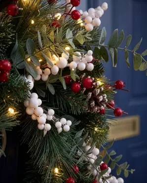 Winter Blush 26" Prelit Wreath - image 10