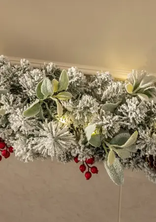 Winter Solstice Prelit 6 ft x 10" Garland - image 2