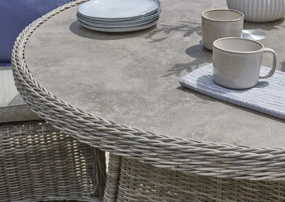 Wroxham Deluxe 4 Seater Round Dining Set - image 5